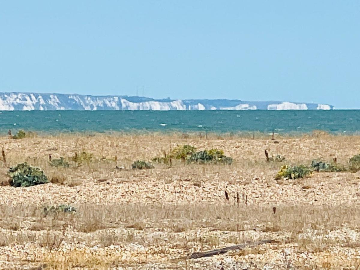 Pass The Keys Fabulous Beach Front Holiday Location Lydd ภายนอก รูปภาพ